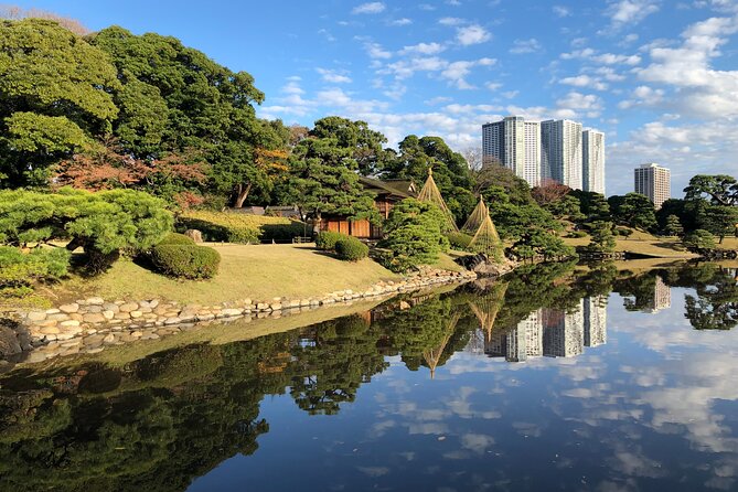 Tokyo Afternoon Tour with Pick-up Service from designated hotels - Hama Rikyu Gardens: The Tidal-Pond Side of Samurai Taste