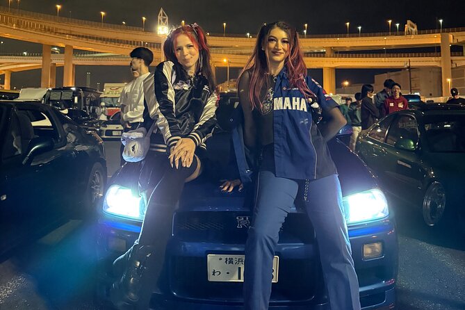 Tokyo and Daikoku Guided Tour in a Nissan GTR R34 - Rainbow Bridge driving and photos: Tokyo at night from the road