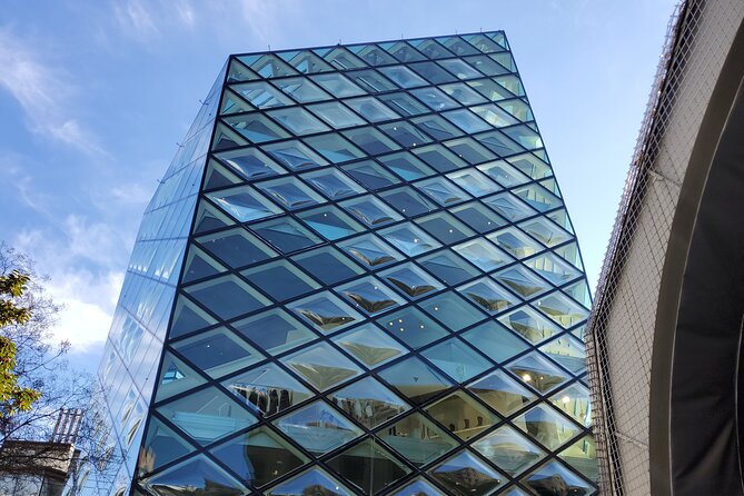 Tokyo Architecture and Contemporary Art Walking Tour with a local guide - Ginza: Boutique Streets With Architect-Driven Polish