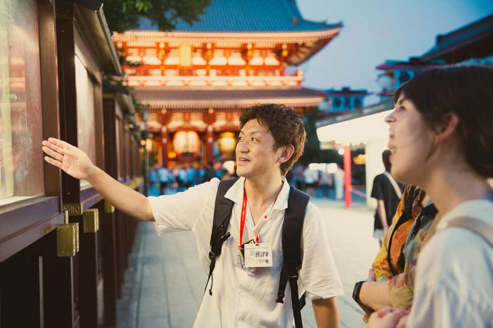 Tokyo: Asakusa Photogenic Night Walk with 1 drink - Hoppy Street: where the night extends beyond the tour