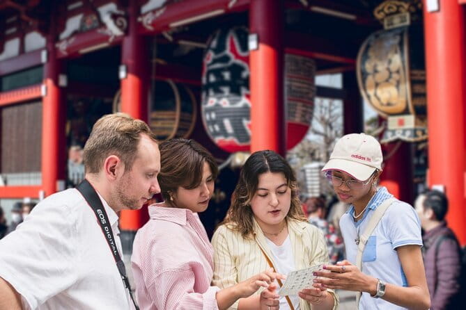 Tokyo: Asakusa Temple & Shrine Walking Tour with Local Guide - Asakusa in 2 hours: what you gain beyond photos