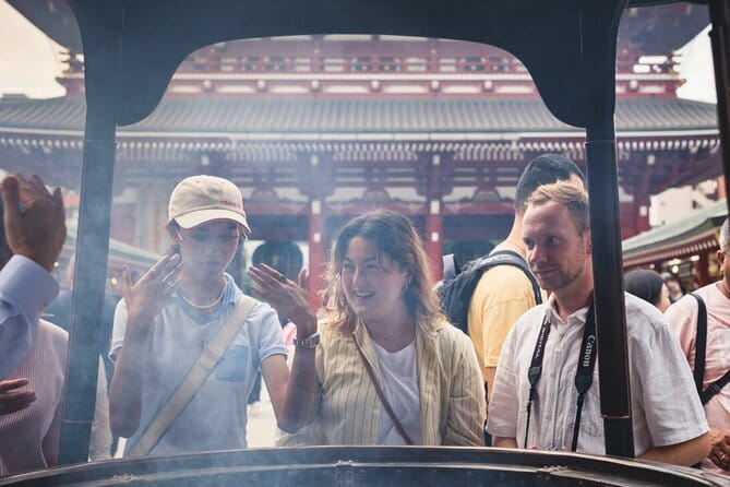 Tokyo: Asakusa Temple & Shrine Walking Tour with Local Guide - Through Hōzōmon Gate: where the slower pace shows up