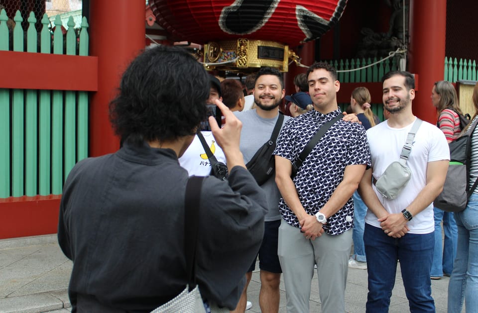 Tokyo: Asakusa Walking Tour & Comedy Night - Your solo hour at the temple area: make it count