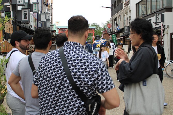 Tokyo: Asakusa Walking Tour with Japanese Comedian - Pacing, Crowd Strategy, and What to Bring for 90 Minutes