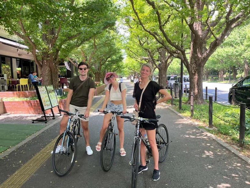 Tokyo Bike Tour: Shibuya, Harajuku & Hidden Gems - Shibuya Crossing and Hachiko: iconic stops with room for photos