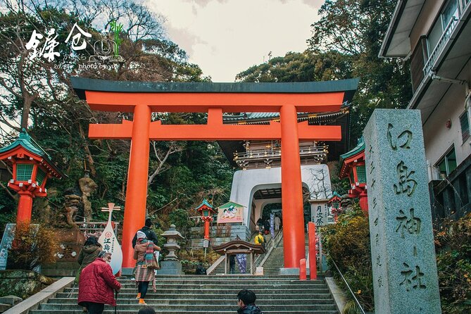 Tokyo: Bus Tour to Kamakura Great Buddha & Enoshima with Pickup - Enoden Streetcar Segment: The Coast Ride That Feels Like a Break