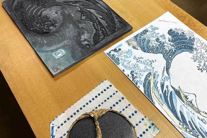 Tokyo: Calligraphy Workshop & Original T-Shirt Creation - Your Teacher and the English-Supported Coaching