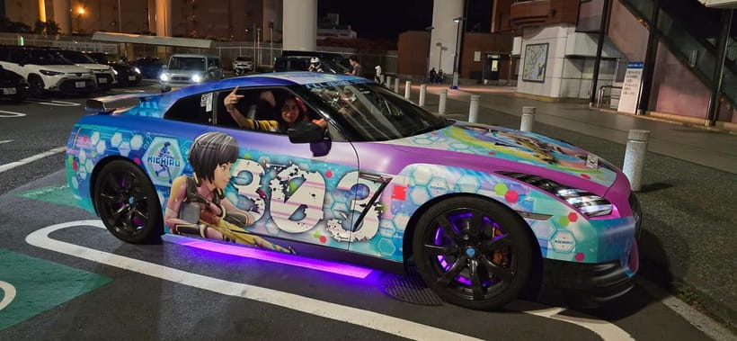 Tokyo: Daikoku JDM Car Meet in the Famous 303 600HP GTR R-35 - Meeting at 303GaRage: finding the right cars fast