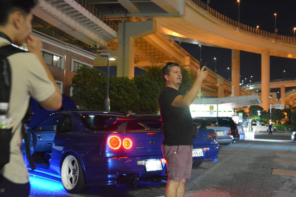 Tokyo: Daikoku JDM Car Meet Tour + LibertyWalk & Autobacs! - A simple note on the GTR question