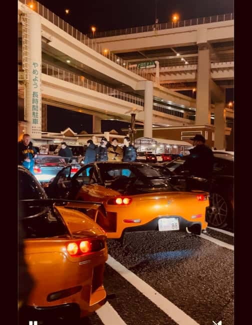 Tokyo: Daikoku PA & Shibuya Private Tour in a WRX STI - Autobacs A-Pit Super Autobacs stop: shopping and car-supply energy