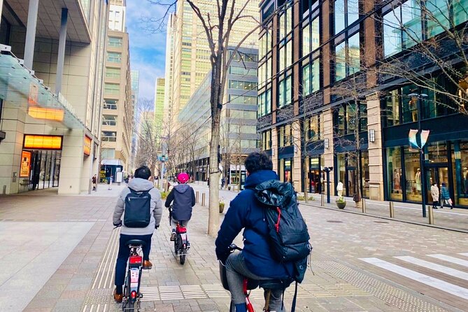 Tokyo Deep Inside Cycle Tour～3 Hours E Bike Tour around Tokyo - Kanda Shrine and the Festival Connection: A Calm Break in the Middle of the City