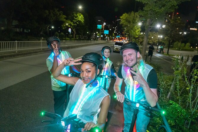 Tokyo: E-scooter Experience in Shibuya with Iconic Photos - Meeting at NEON NEON TOKYO: the start matters for first-timers
