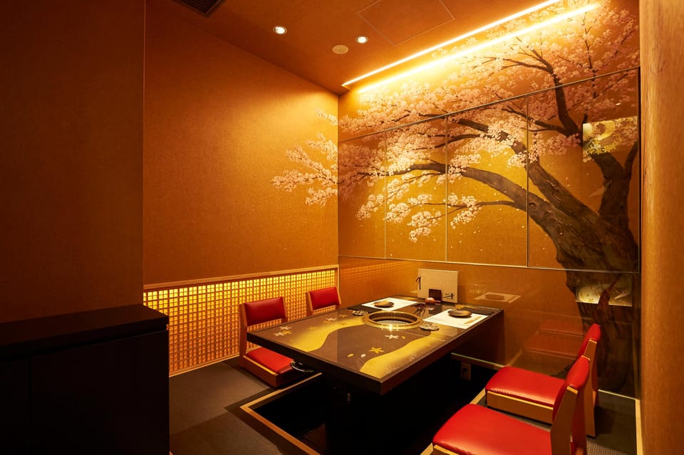 Tokyo: Exquisite Wagyu Beef Experience at Yakiniku Nikunone - Who Should Book This Wagyu Dinner and Who Should Skip It?