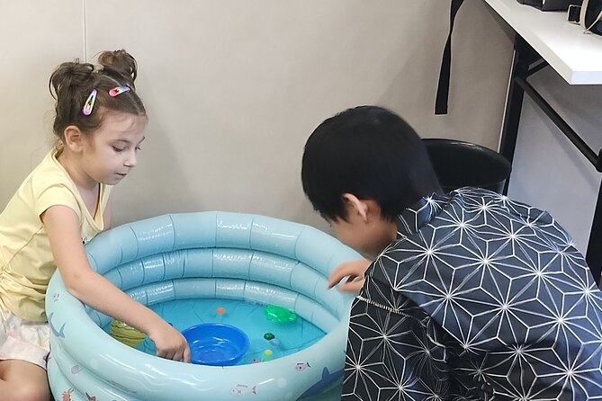 Tokyo Family Culture Workshop: Calligraphy, Origami &Yukata Photo - Yukata Fitting & Photo Time: Dress Your Artwork Up