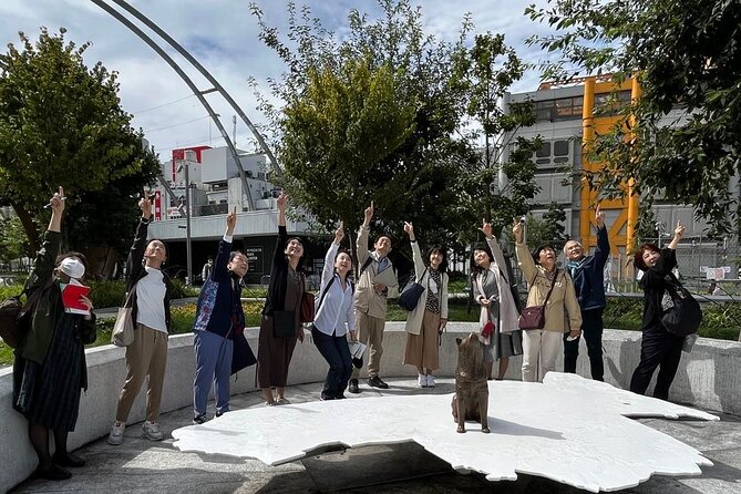 Tokyo Food and Culture tour (Shibuya and Harajyuku) - Shibuya Scramble Crossing: the iconic moment with room to breathe