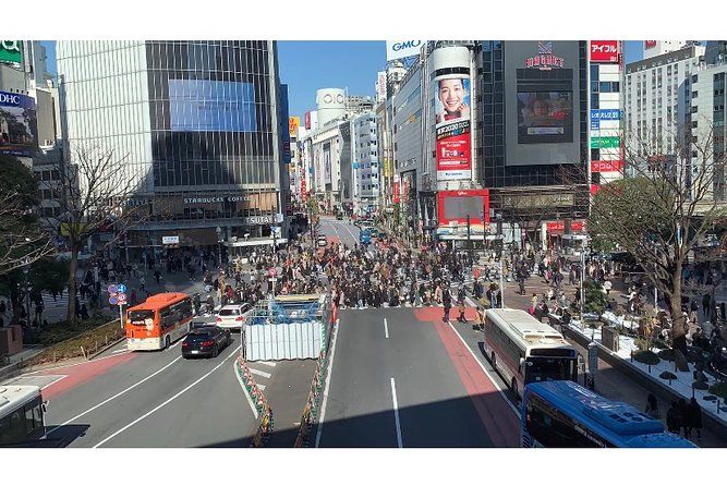 Tokyo Food and Culture tour (Shibuya and Harajyuku) - Harajuku and Takeshita Street: shopping for the cute stuff (and the candy)