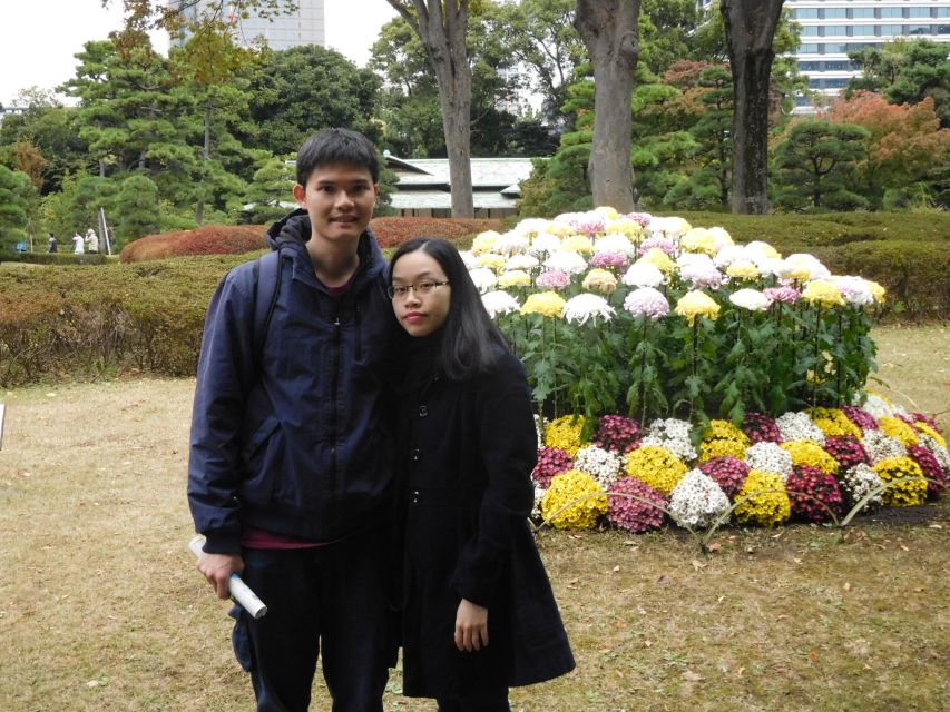 Tokyo: Full-Day Japanese Garden Private Guided Tour - Getting around: walking first, then trains or taxi if needed