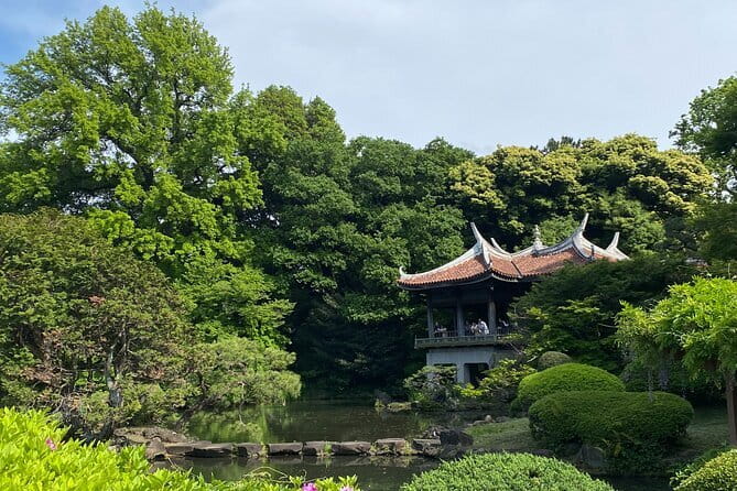 Tokyo Ghost Tour Through Haunting Japanese Legends - Asakusa and Senso-ji: landing the stories at Tokyo’s oldest temple