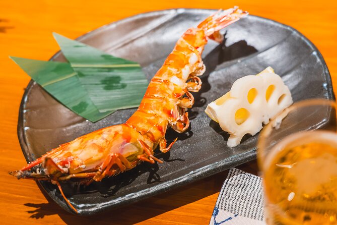 Tokyo Ginza Authentic Food Tour (Izakaya Hopping by local guide) - Food, drinks, and what you’ll actually eat