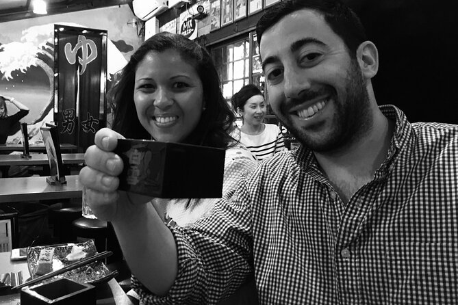 Tokyo Ginza Authentic Food Tour (Izakaya Hopping by local guide) - Stop 1: Yurakucho seafood and sake to start