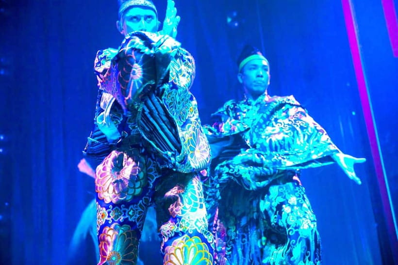 Tokyo GINZA: KONPARU Japanese Cabaret Show with Drink - Ginza at night: why this location actually matters
