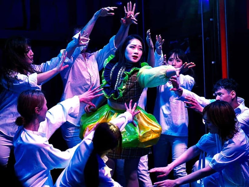 Tokyo GINZA: KONPARU Japanese Cabaret Show with Drink - Showtimes in Tokyo: picking the slot that fits your night