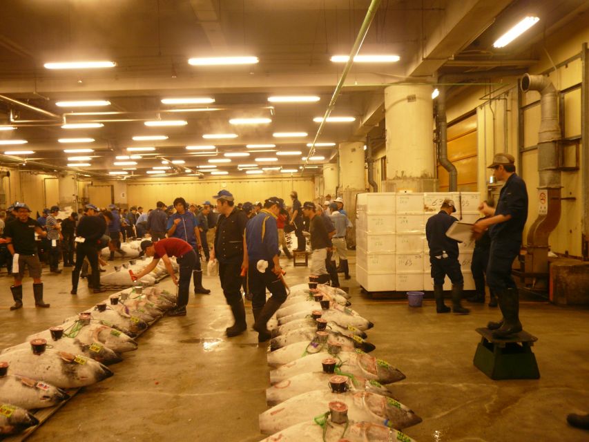 Tokyo: Guided Walking Tour of Tsukiji Market with Lunch - The 9 Included Tastings: What You Actually Eat
