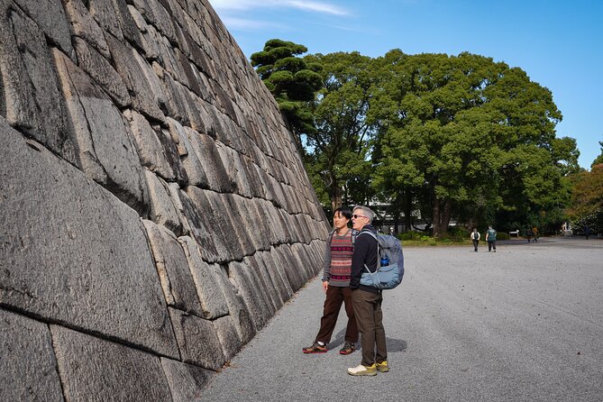 Tokyo Imperial Palace with Kagurazaka Alley Tour - The guide’s role: why the explanations feel worth the money