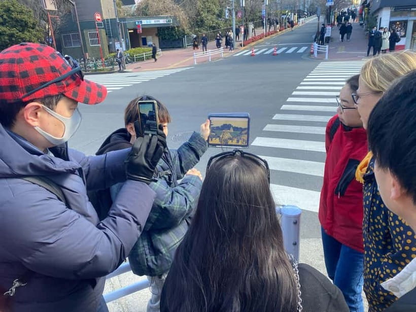 Tokyo: Imperial Palace with Nostalgic Alley Kagurazaka tour - Nippon Budokan: the brief detour that still matters
