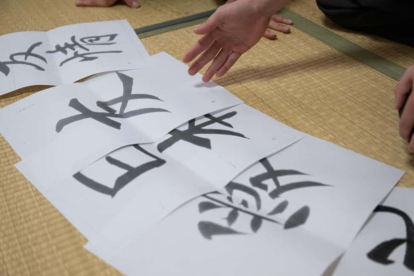 Tokyo: Japanese Calligraphy Lesson with Skilled Instructor - Price and Time Value: What $45 Buys in One Hour