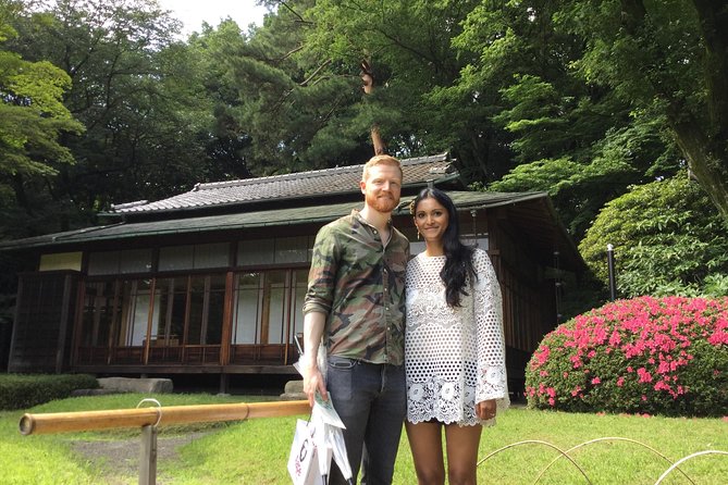 Tokyo Japanese Garden Lover's Private Tour with Government-Licensed Guide - Shinjuku Gyoen: efficient big-time garden energy