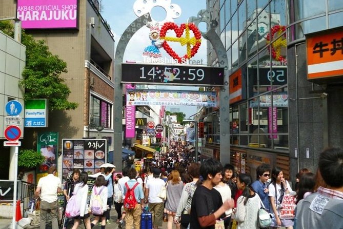 Tokyo kawaii tour near shinjuku shibuya harajuku - Takeshita Street, Hidden Finds, and Uniform-Style Shopping
