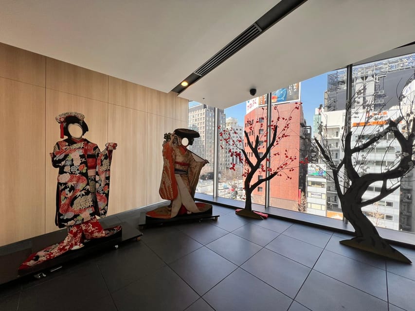 Tokyo: Learn about Japanese Traditional art KABUKI in Ginza - Kabukiza building gallery tour: what you’ll actually learn