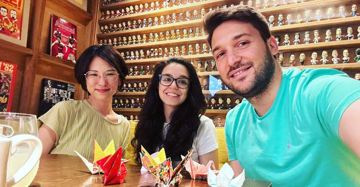 Tokyo: Learn Traditional Origami with a Local - Meeting Manami Watanabe and picking your 3 to 5 shapes