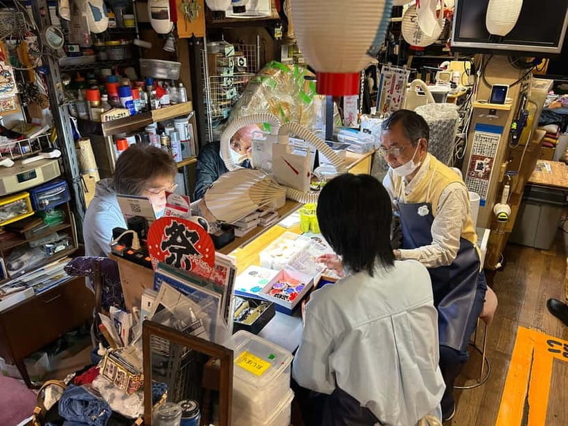 Tokyo: Making a Lantern Workshop in Asakusa with a Craftsman - Best time to fit it into your day