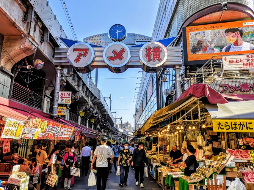 Tokyo: Morning Sightseeing Bus Tour - Harajuku and Omotesando: pop culture flashes through the window