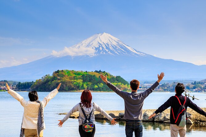 Tokyo: Mount Fuji One Day Trip Lake Kawaguchi & Lake Yamanaka - Oishi Park: flowers plus lake-plus-mountain framing, 25 minutes