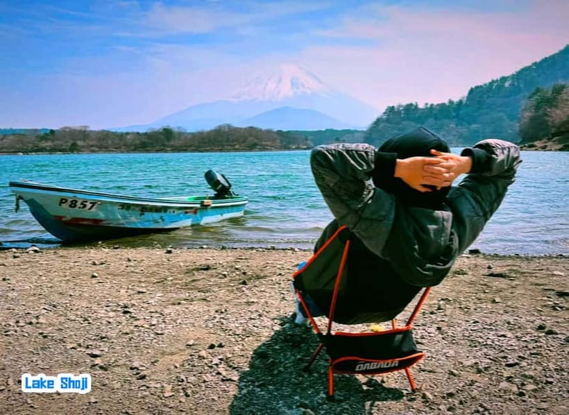 Tokyo: Mt Fuji 3 Lakes Day Trip | 9-Guest Small Group - Oishi Park and Lake Kawaguchi: Where Flowers (or Snow) Do the Work