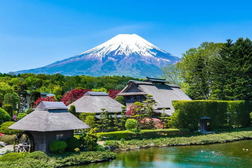 Tokyo: Mt. Fuji, Arakurayama Sengen Park, Oshino Hakkai Tour - Oshino Hakkai: spring-water ponds and quiet village views