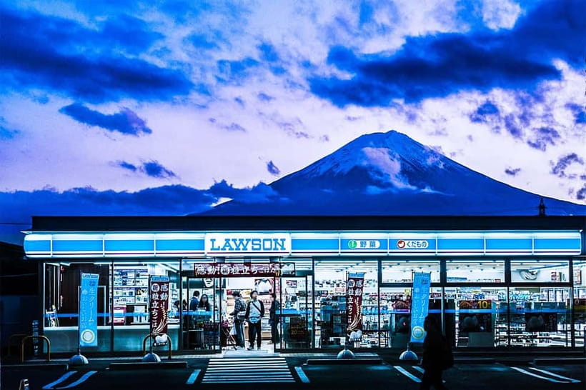 Tokyo: Mt. Fuji & Lake Kawaguchi Instagram Full Day Trip - Fujiyoshida’s Heavenly Town at Hikawa Clock Shop