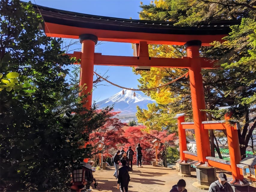 Tokyo: Mt Fuji Lake Kawaguchi & Yamanaka Hot Spring Day Tour - Hikawa Clock Shop: “The Heavenly Town” streets and quiet Fuji angles