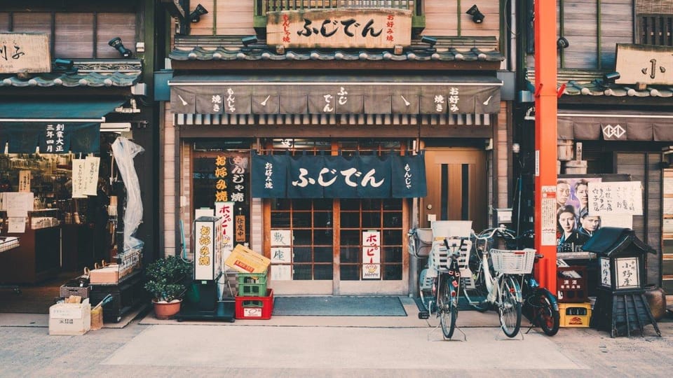 Tokyo Must-See Attractions Private Walking Tour With A Guide - Why a Private, Custom Tokyo Walk Makes the City Click