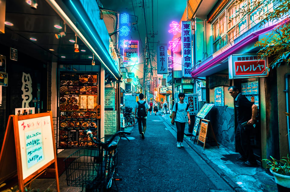 Tokyo Must-See Attractions Private Walking Tour With A Guide - Akihabara and Meiji Shrine: Pop Culture Energy Meets Quiet Tradition