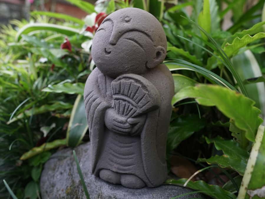 Tokyo: Nikko Day Tour Shrines, Lake Chūzenji & Kegon Falls - Your driver is the real secret ingredient