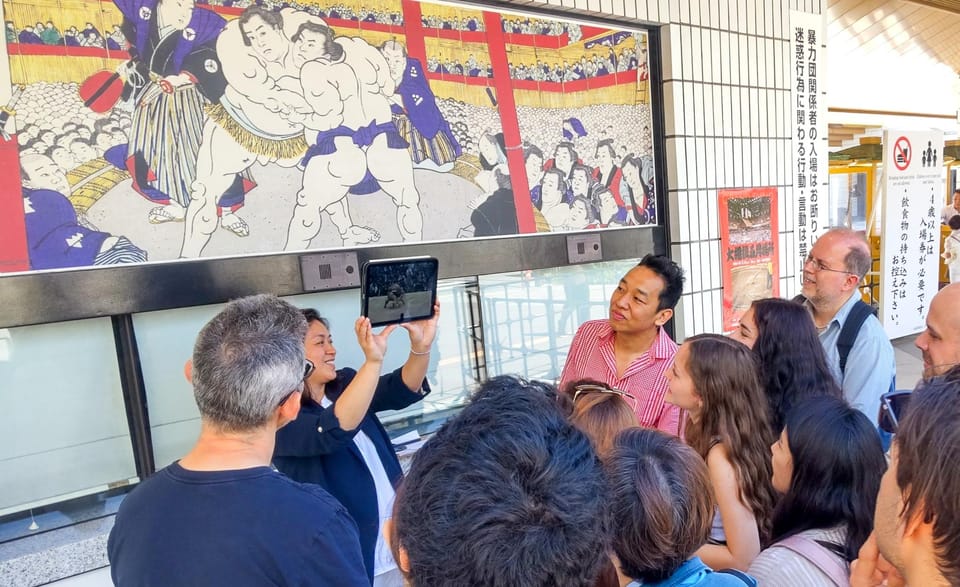 Tokyo: Not a show- a professional sumo practice with experts - Floor Seating: The Small Comfort Issue That Actually Matters