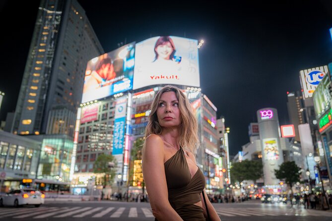 Tokyo Portrait Tour with a Professional Photographer - A night portrait tour that turns Tokyo lights into your souvenir