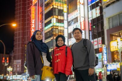 Tokyo Portrait Tour with a Professional Photographer - What a 90-minute shoot feels like on the ground