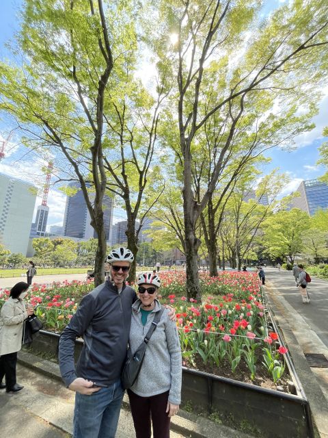 Tokyo: Private Cycling Tour with cute E-bike - Picnic with Japanese sweets and green tea (plus river-side downtime)