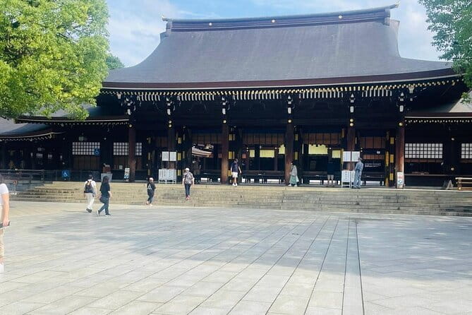 Tokyo Private Day Tour by Car with English speaking Driver - Tokyo Tower for a Retro Landmark Moment (Ticket Not Included)
