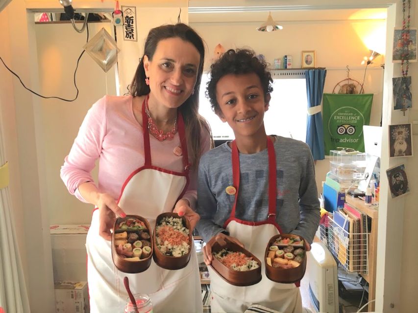 Tokyo: Private Japanese Cooking Class with a Local Chef - Shinjuku apartment cooking with Chef Sato